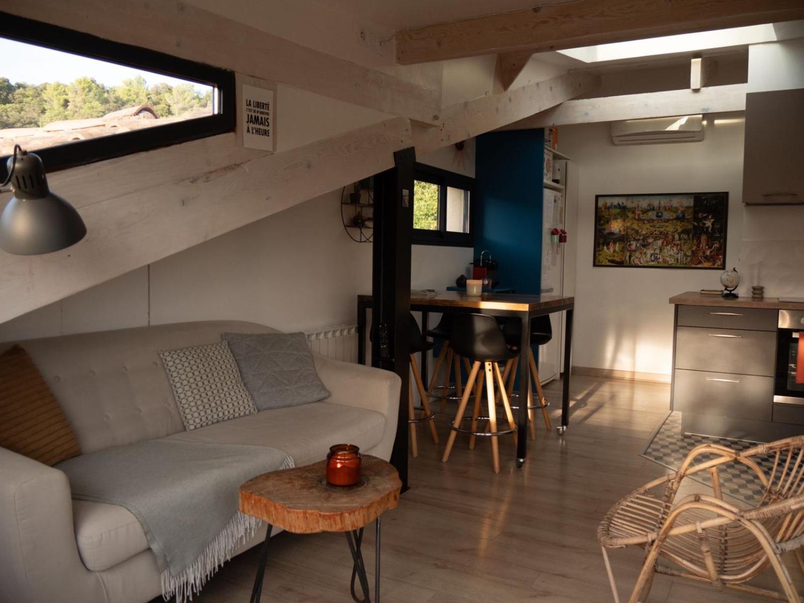 Appartement sur les toits, très jolie vue Provence Gréoux-les-Bains Esterno foto